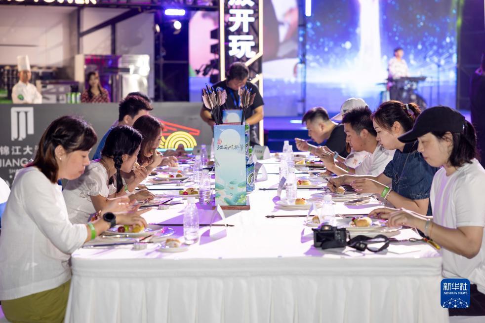 百鑫娱乐下载